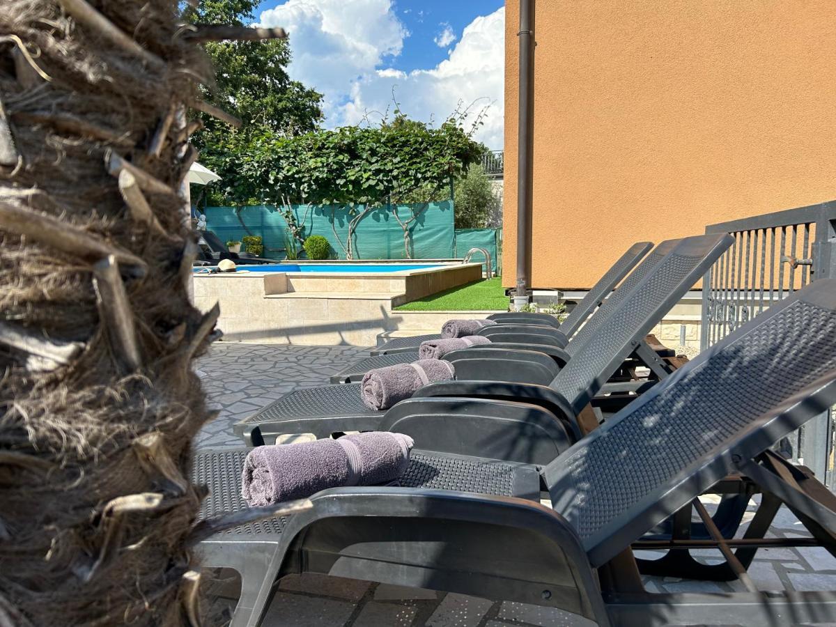 Apartments Pranjic With Pool Нова-Вас Экстерьер фото